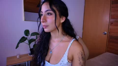 amber_curly online show from April 10, 7:53 pm