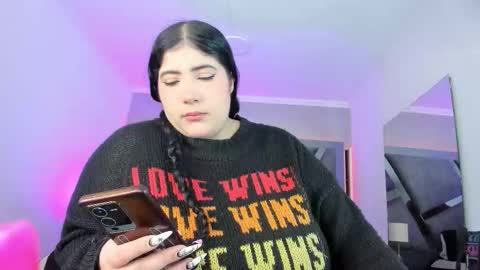 Snapshot of amberinihoffman chatting on October 23, 12:00 pm Amber online show from October 23, 12:00 pm