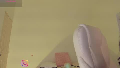 Amber online show from December 1, 12:19 pm