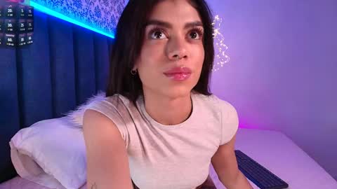 Amber online show from December 18, 4:42 am