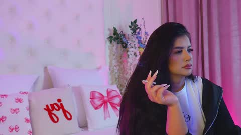 Amberseyes online show from April 28, 4:49 am