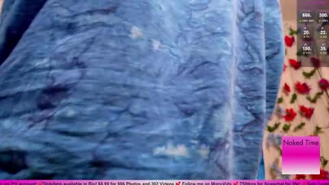 Amber Honey  online show from October 25, 7:10 pm