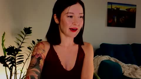 Moon inst 4mbientmoon online show from January 12, 2:00 pm