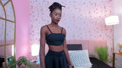 Snapshot of amelia_adms chatting on January 28, 7:10 pm Amelia Adams online show from January 28, 7:10 pm