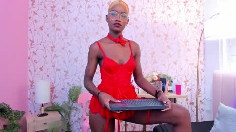 Snapshot of amelia_adms chatting on September 8, 7:13 pm Amelia Adams online show from September 8, 7:13 pm