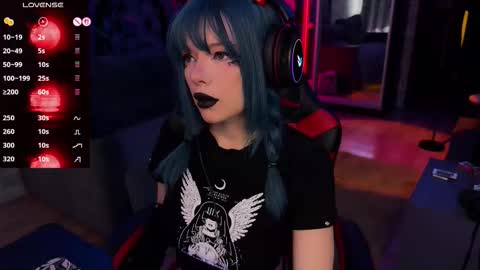 Amelia Aley  online show from September 16, 8:55 am