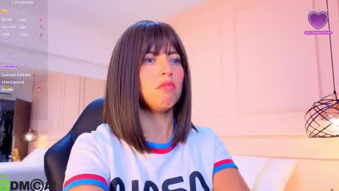 AMELIA online show from February 12, 11:56 am