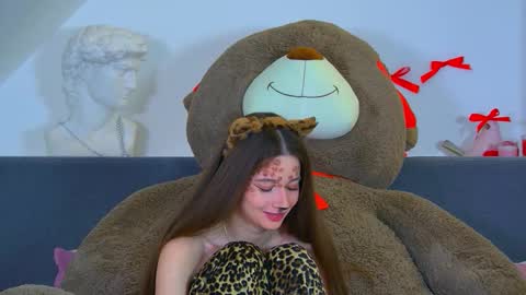 Amelia online show from October 28, 6:46 pm