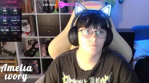 ameliaivory online show from June 5, 12:58 am