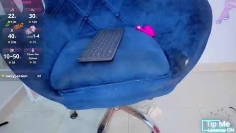 amelie brown online show from March 12, 7:05 pm