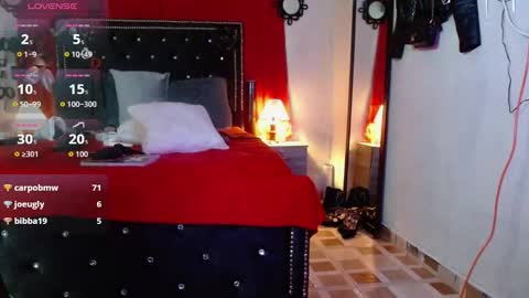 amelie__martinez online show from September 22, 11:08 am