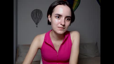 Snapshot of ameliebanshee chatting on October 2, 3:39 pm ameliebanshee online show from October 2, 3:39 pm