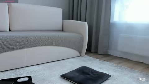 Amelina Love online show from March 15, 4:14 am