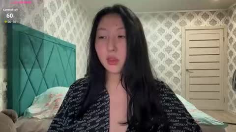 Ameliya online show from June 27, 9:10 pm