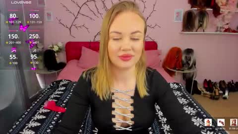 Anna online show from March 5, 8:10 am