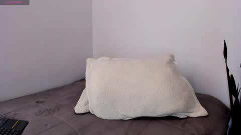 ammy online show from September 17, 3:43 pm