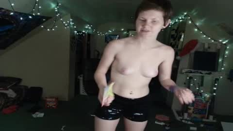 Amora Mystic online show from December 20, 5:11 am