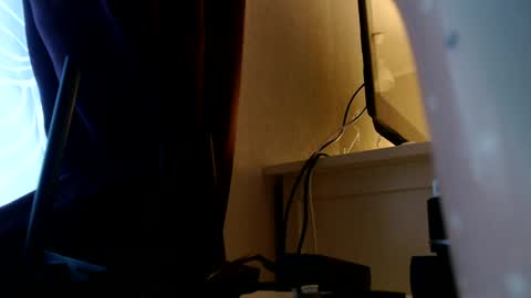 Snapshot of amoremeoww chatting on January 3, 12:41 pm miss unforgettable online show from January 3, 12:41 pm