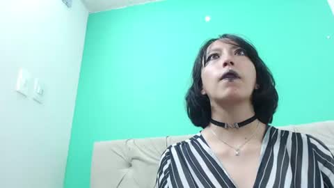 amoremerchmar online show from June 25, 3:17 am