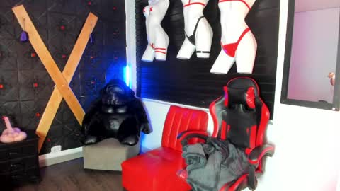 Amy Hoy69 online show from April 14, 2:55 am