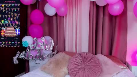 Amy online show from November 26, 8:43 pm