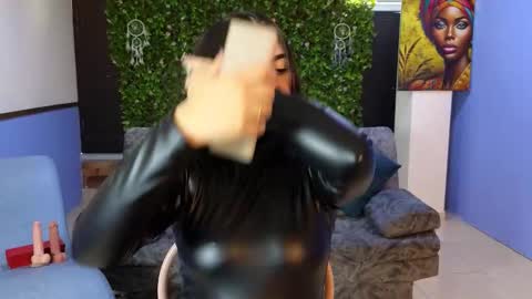 Amy online show from November 23, 7:26 pm