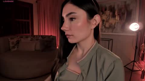 Amy Armstrong online show from February 19, 11:25 pm