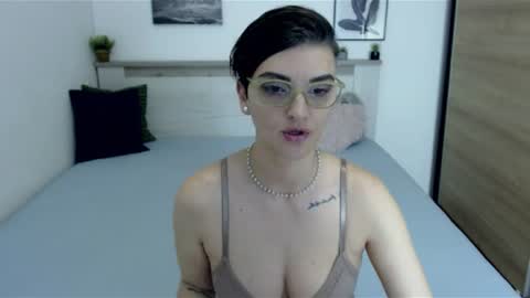 Hi there guys  My pleasure in your hands  pvt is open online show from July 5, 6:02 pm