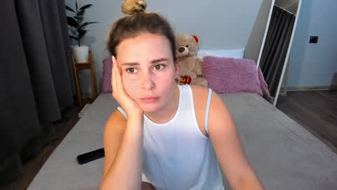 amymilson online show from December 3, 7:44 pm