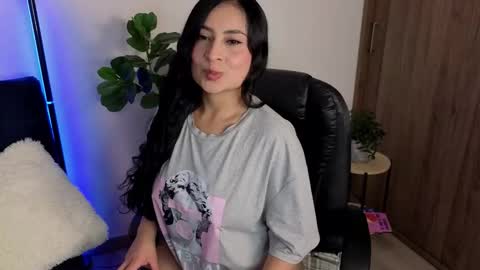 Aleja  online show from February 19, 12:21 am