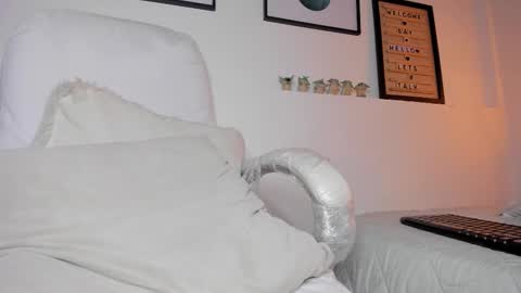 Amy online show from November 7, 4:56 pm