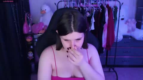 amyvibes online show from April 5, 9:03 pm