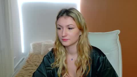 anaayss online show from February 2, 5:50 am