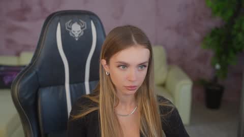 Anabel Kira Zlata Kira Elice Lana Dominika Sofy Kaila Bridget online show from November 3, 4:22 pm