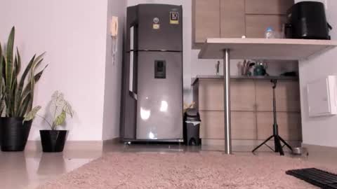 Ana Henao or Annie... Follow me ahenaocb Insta  X online show from December 4, 1:30 am