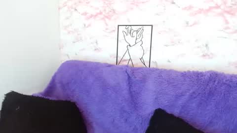 ANAH   online show from December 3, 8:44 pm