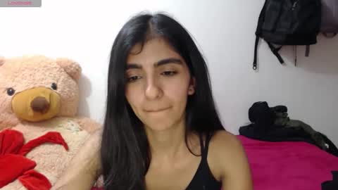 Anahi Browns online show from April 16, 9:50 pm