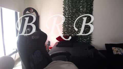 Jennyfer.... but u can say me Anastasia online show from September 12, 6:59 pm