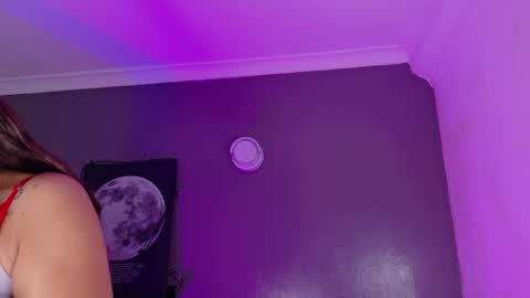 Kendra  online show from December 17, 10:30 am