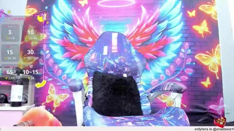 Snapshot of anazztasia_squirt chatting on October 7, 6:01 pm anazztasia_squirt online show from October 7, 6:01 pm