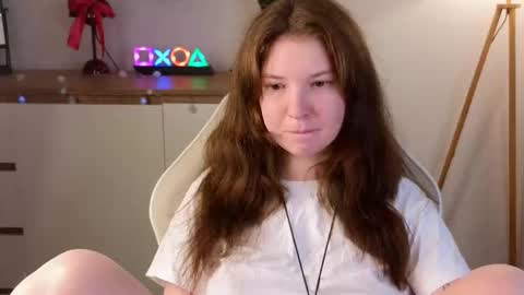 andgy_ online show from December 14, 10:04 pm