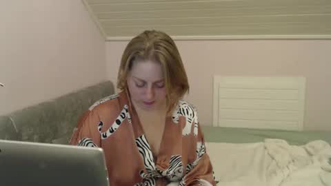 Andorphin online show from February 26, 7:45 am