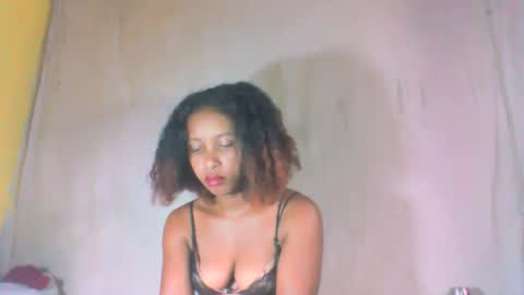 andre415913 online show from March 2, 8:10 am