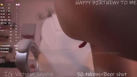 Victoria Senz  online show from December 13, 7:53 pm