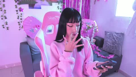          online show from January 23, 2:07 pm