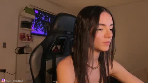      online show from November 13, 4:50 pm