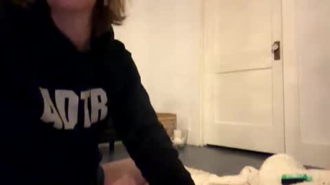 aneoakley online show from November 28, 11:13 am