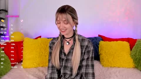 Claire - be back soon online show from March 30, 11:26 pm