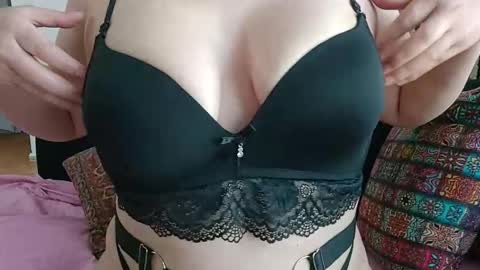 Angel coco online show from October 8, 10:19 am