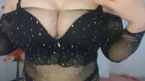 Angel coco online show from October 18, 8:28 am